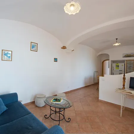 Ambra Позитано